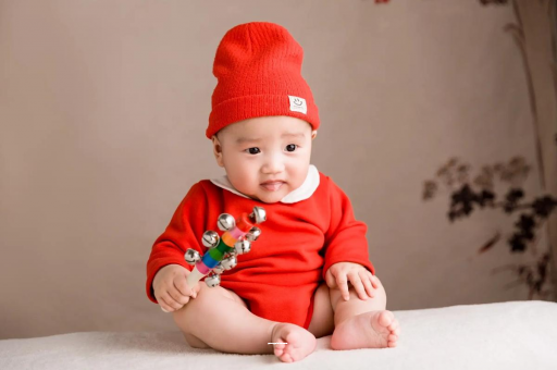 广州代怀试管生子宝宝散光怎么办